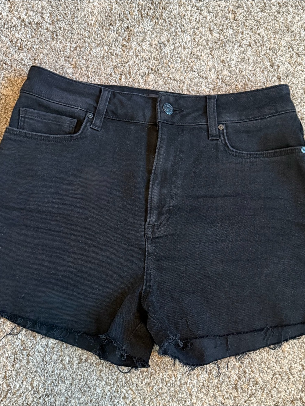 PAIGE Margot High Rise Black Denim Cutoff Shorts Size 29
- NWOT